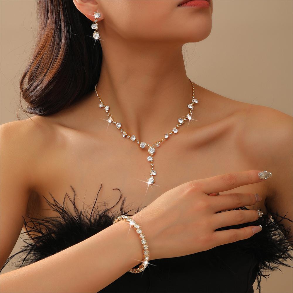 Diamond Rhinestone Bridal Jewellery Set — Necklace, Earrings & Bracelet