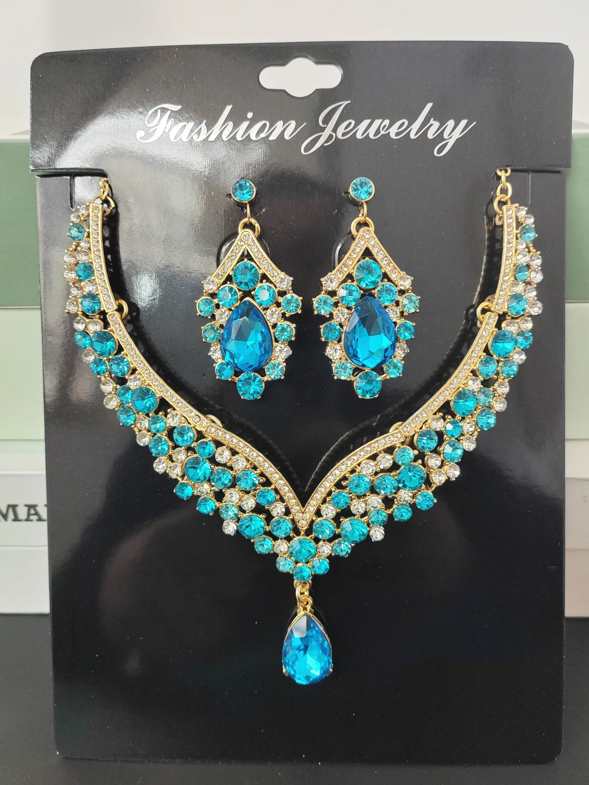 Water Drop Rhinestone Jewellery Set — Necklace & Earrings