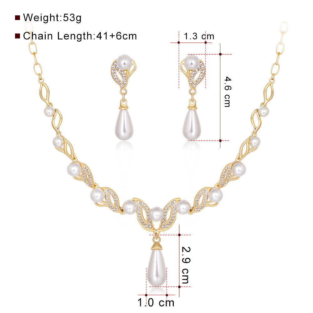 Pearl Bridal Jewellery Set — Teardrop Necklace & Earrings