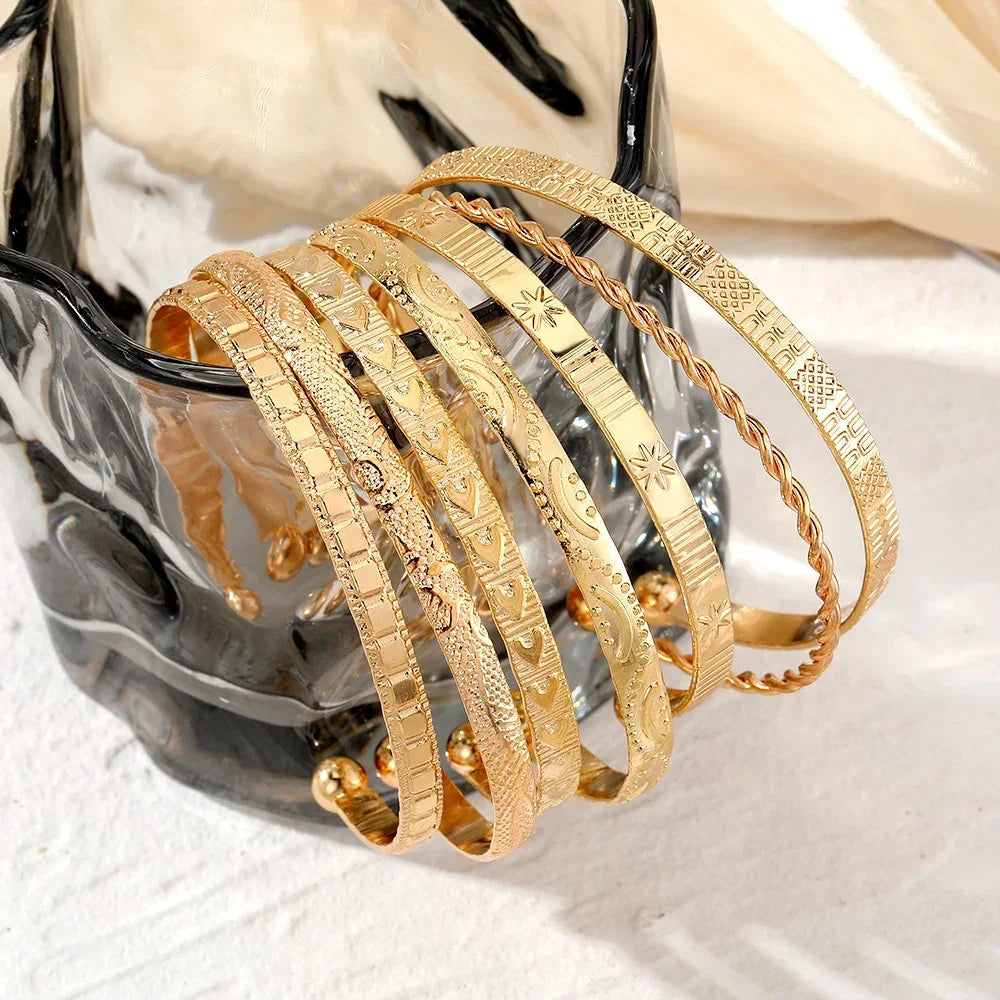Bohemian Wide-Face Cuff Bracelet Set — 7-Piece Gold & Silver